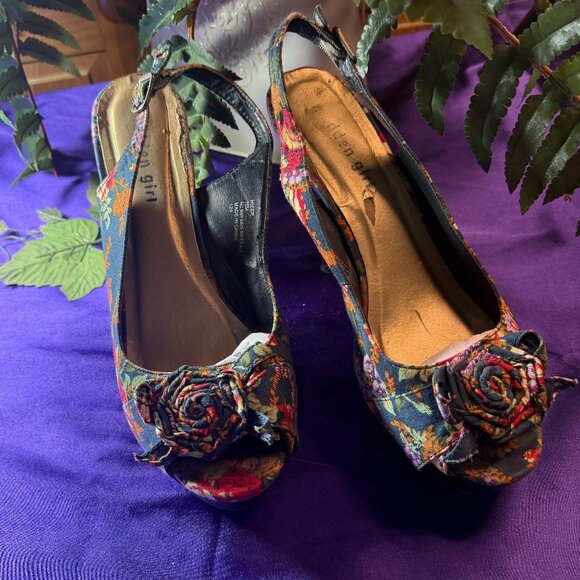 Madden Girl Shoes - 📌Madden Girl Floral Fabric 5 " High Heels Slingback Sandal with Platform
